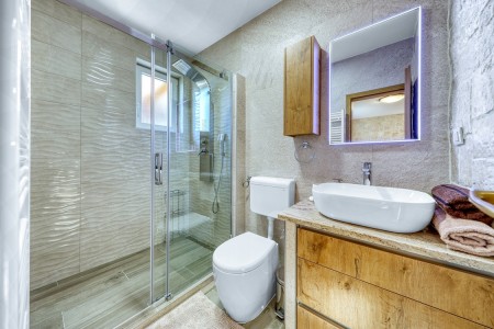 Bathroom 2